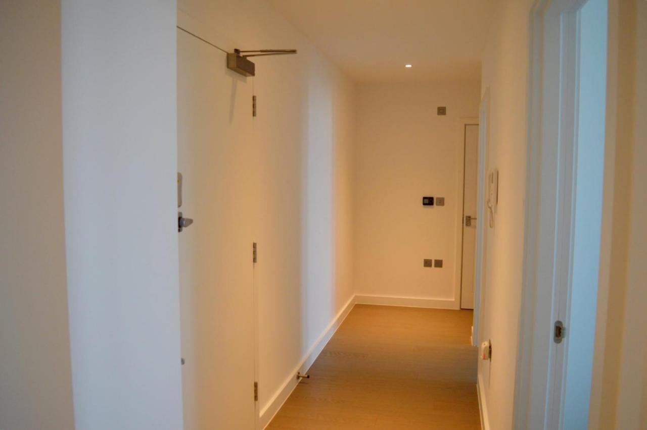 Top Floor Luxury 2 Bedroom St Albans Apartment - Free Wifi Kültér fotó